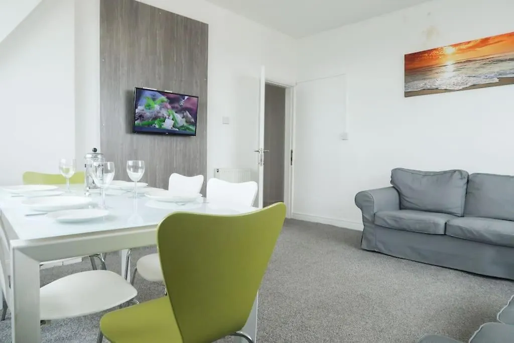 Farina No9, 2 Bedroom Sea View Apartment Sleeping 7 Guests Bridlington 0*,  Wielka Brytania